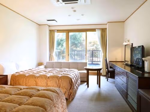 Standard Twin Room with Sofa