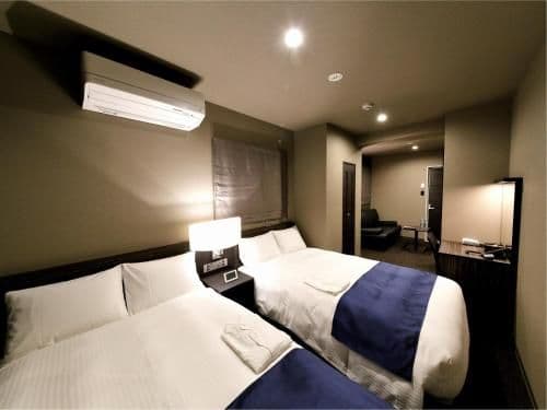 Standard Twin Room - Non-Smoking