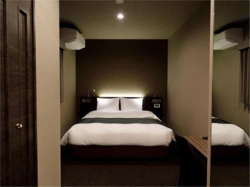Standard Double Room - Non-Smoking