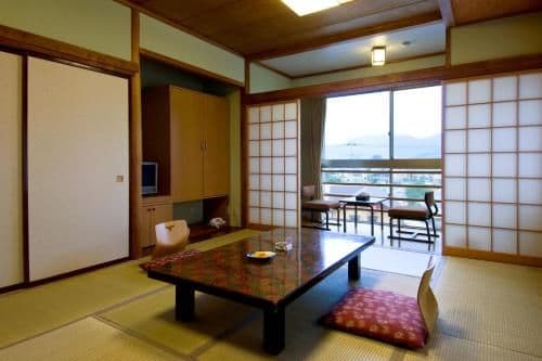 Japanese-Style Quadruple Room