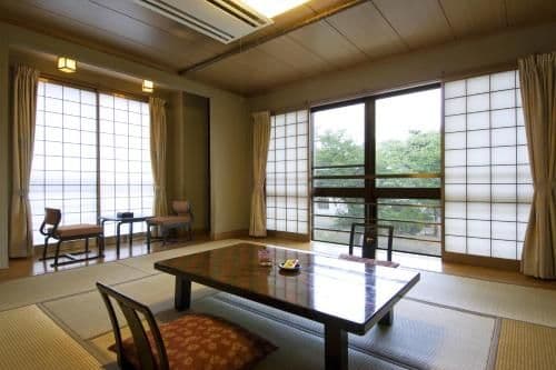 Japanese-Style Quadruple Room
