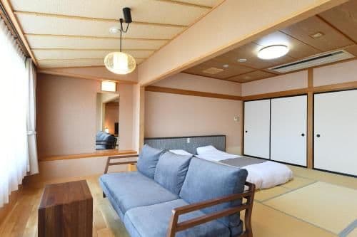 Japanese-Style Quadruple Room