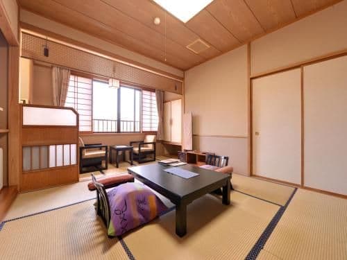 Japanese-Style Room