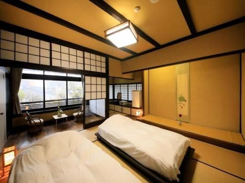 Japanese-Style Room