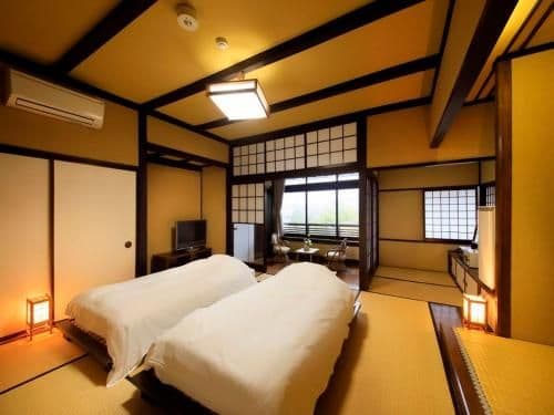 Japanese-Style Room