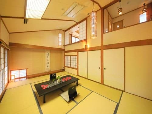 Maisonette Room