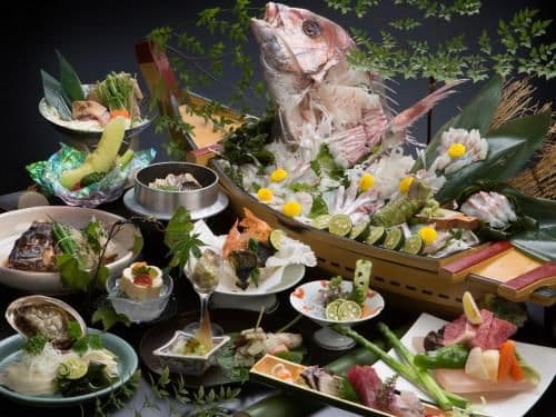 Japanese-Style Twin Room with In-Room Fine Cuisine - Smoking
