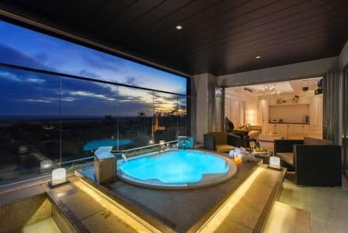 King Suite with Ocean View