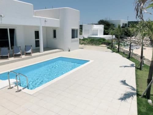 Villa - Beach Front