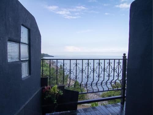 Suite with Ocean View and Semi Open-Air Bath