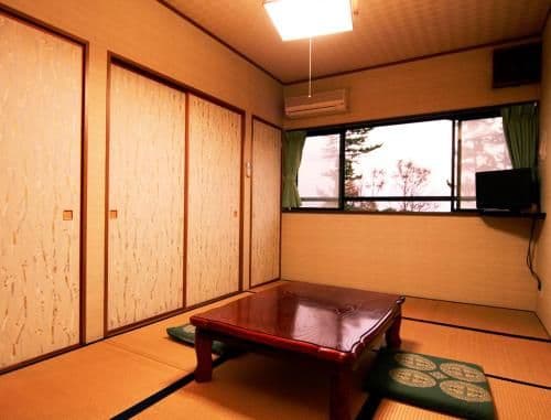 Japanese-Style Quadruple Room