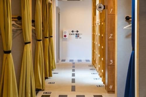 Bunk Bed in Mixed Dormitory Room