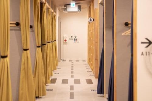 Single Room with Shared Bathroom