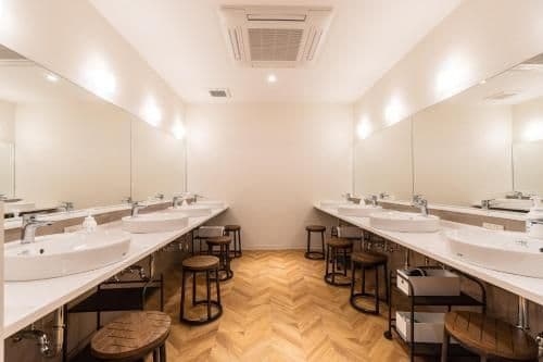 Twin Room with Shared Bathroom