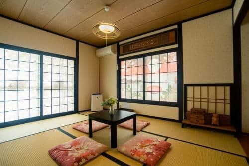 Standard Japanese Western Style Room - Annex