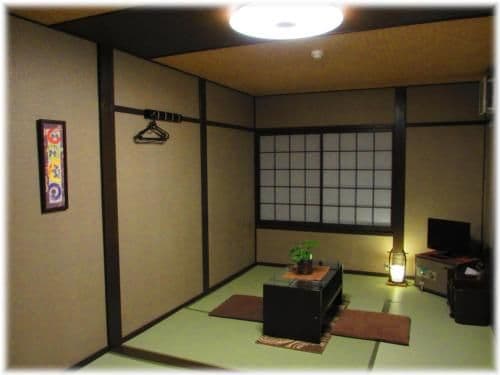 Japanese-Style Twin Room with Shared Bathroom