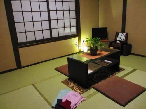 Japanese-Style Twin Room with Shared Bathroom