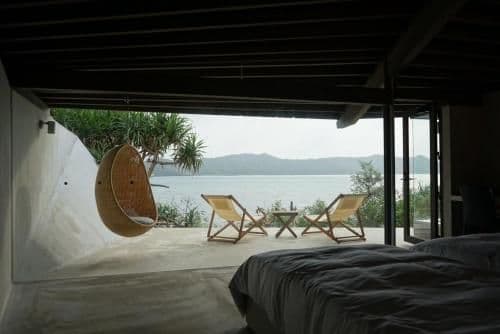 Villa - Beach Front