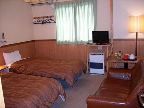 Twin Room with Shared Bathroom - Non-Smoking