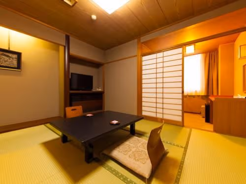 Room Selected at Check-In - Breakfast Included