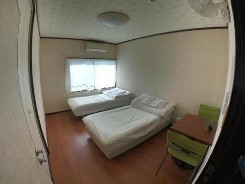 Standard Twin Room with Shared Bathroom
