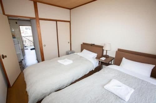 Economy Twin Room