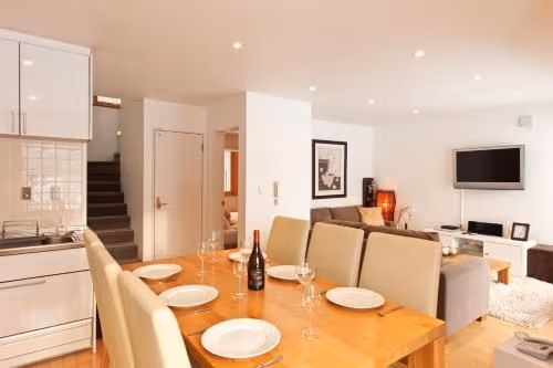 Three-Bedroom Apartment (6 Adults)
