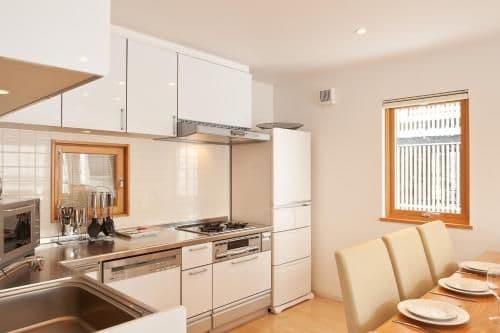 Four-Bedroom Apartment (8 Adults)