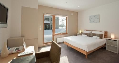 Four-Bedroom Apartment (8 Adults)