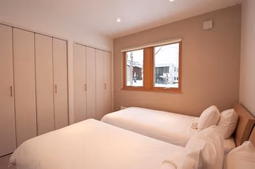 Three-Bedroom Apartment (6 Adults)
