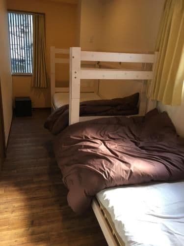 Male Only Economy Twin Room with Shared Bathroom