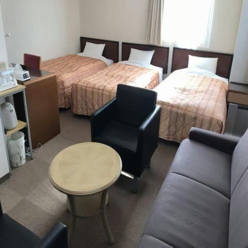Triple Room - Smoking - Free Breakfast Included