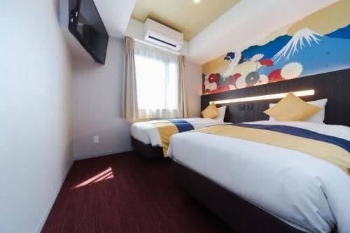 Standard Twin Room