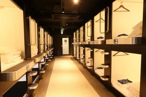 Capsule Room for Male