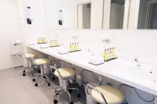 Capsule Room for Male