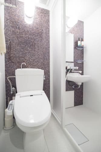 Twin Room with Private Bathroom