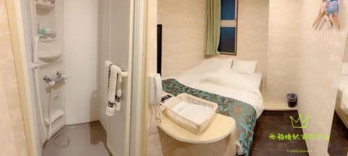 Double Room with Shared Toilet