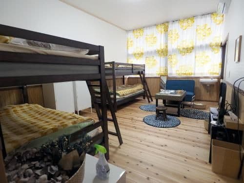 Quadruple Room with Private External Bathroom