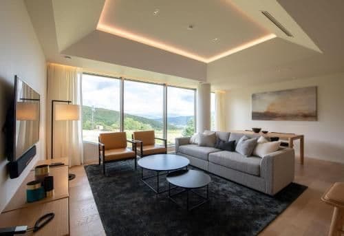 2 Bedroom Suite