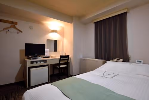 Single Room - Smoking