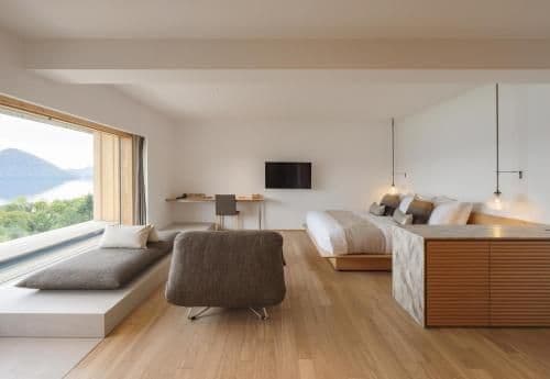 King Room with Lake View
