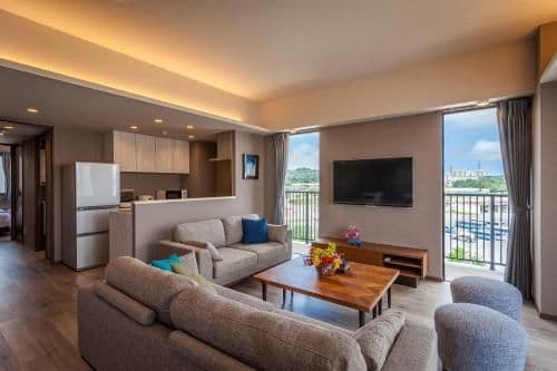 Deluxe Apartment