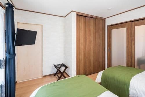 Triple Room with Private Bathroom