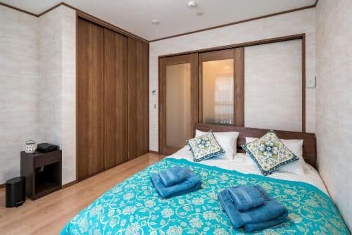 Queen Room