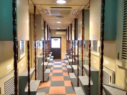 Capsule Room for Male