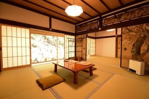 Japanese-Style Standard Room with Pond View and Private Toilet