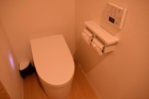 Japanese-Style Standard Room with Pond View and Private Toilet