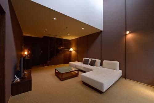 One-Bedroom Suite