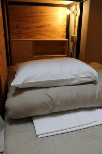 Bed in 6-Bed Mixed Dormitory Room