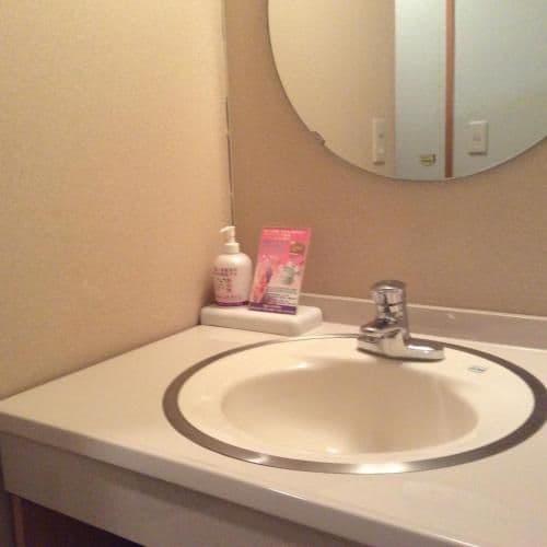 Standard Japanese-Style Twin Room with Shared Bathroom